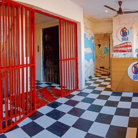 Solo Backpacker Hostel มุมไบ ภายนอก รูปภาพ