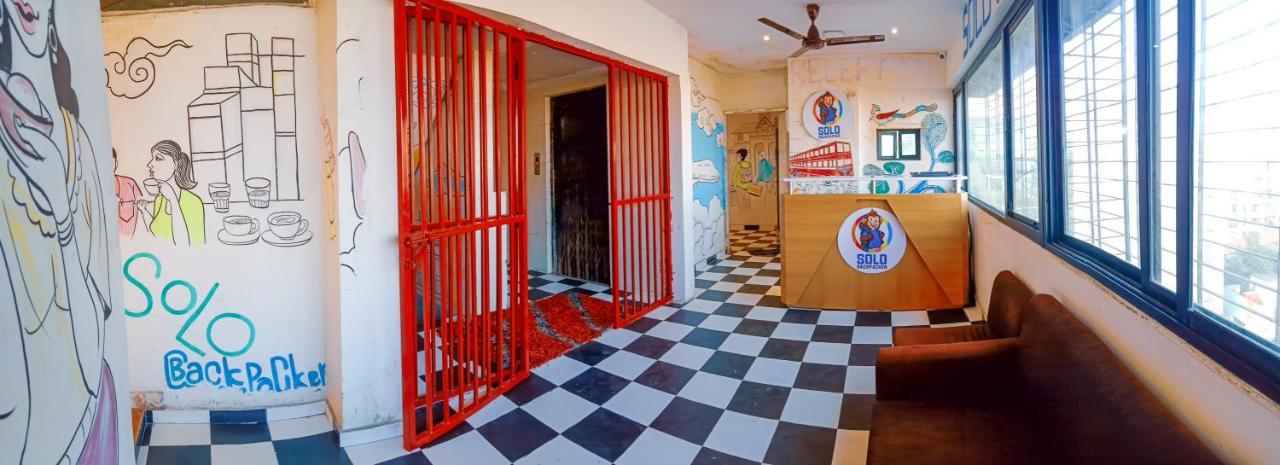 Solo Backpacker Hostel มุมไบ ภายนอก รูปภาพ